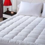 EASELAND Queen Mattress Pad Pillow Top Cooling Protector.